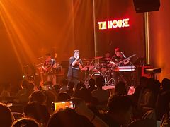 -TZ House音乐现场(来福士中心店)