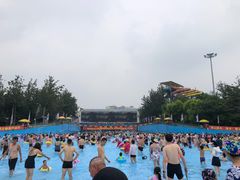 -欢乐水魔方水世界