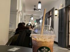 流金圣诞茶拿铁-星巴克臻选(广州沙面店)