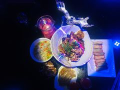 -温莎KTV(珠江路店)