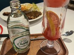 柚然自得的小美女-柠檬树茶餐厅(海雅缤纷城店)