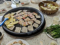 -苗家特色土烙锅·老字号