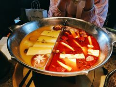 -湊湊火锅·茶憩(新中关购物中心店)