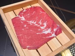-釜御山海鲜烤肉火锅自助(新城市中心店)