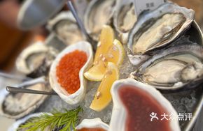 International Fresh Sashimi Oysters