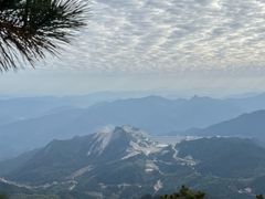 -罗田薄刀峰风景区