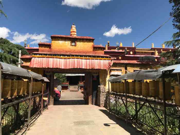 策门林寺-"策门林寺 属于小寺庙之一来访的都是当..."-大众点评移动版