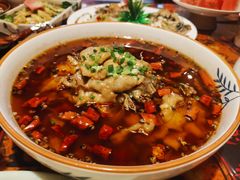 -蘑菇私房菜小馆(杨家坪西城天街店)