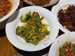 -黄弟大排档·湖南菜·小龙虾·小海鲜(凯旋北路店)