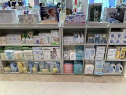 -丽婴房(新世界城店)