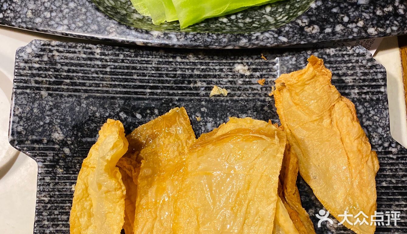 周末7点到店门口取号，说还有300多号？！[咒骂][咒骂][咒骂]