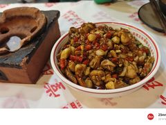 -堂瓦里·33年传统赣菜(第一街区店)