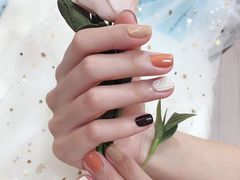 -MiuMiu日式美甲美睫工作室