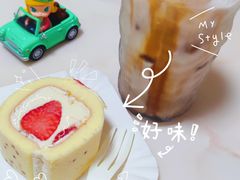 -顶东面包花园·生日蛋糕(世博店)