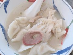 -春阳水饺(香槟广场店)