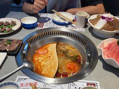 -生活如沸·顺德水牛奶火锅(人民广场店)