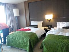 -上海滴水湖皇冠假日酒店