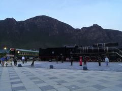 -百里峡七彩艺术小镇