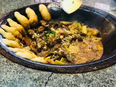 -忆乡情铁锅炖鱼饭店(延庆店)