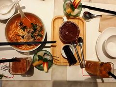 -港丽餐厅(高德置地店)