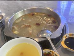 -光头药膳鸡(莱茵小镇店)