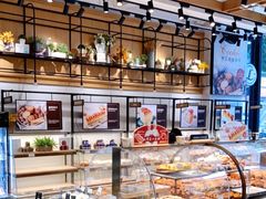 面包甜点陈列柜-罗森尼娜(解放西路店)