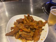 -龙巢盱眙龙虾·牛蛙·烧烤宵夜(八卦岭店)