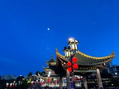 -包整·丝娃娃(一览甲秀楼风景店)