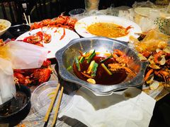 -巴厘龙虾·榜首油焖大虾(音乐学院·沿江酒馆店)