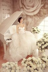 -易摄影婚纱摄影工作室