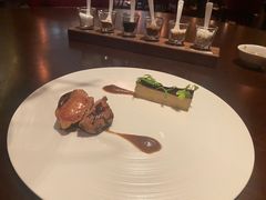 -恰餐厅及酒吧 CHAR Bar & Grill (北京丽都皇冠假日店)