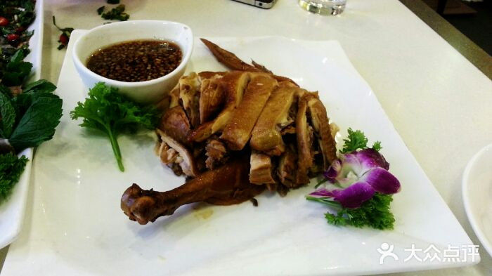 蜜桃餐厅(朝阳大悦城店)沙姜鸡图片