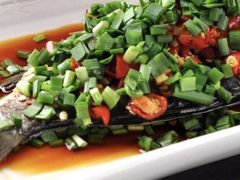 米椒韭香鲫鱼-卞氏菜根香·川菜(青羊万达店)