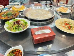 -老来福·非遗酸汤兔(凯旋路店)