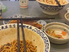 -梅溪·小伙子干挑面(安吉总店)