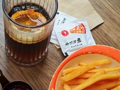 -必胜客(海雅PH店)