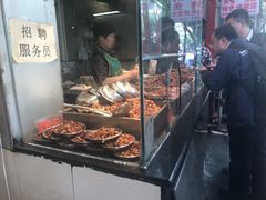 -老黄记手撕烤兔(玉林街店)