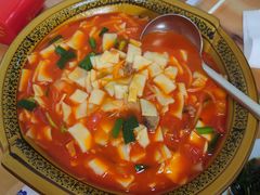 -苏莱特色牛骨滩羊手抓馆(长城东街总店)