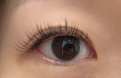 -猪猪女孩日式美睫美甲