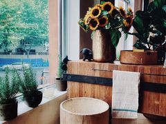 靠窗位-BOR Eatery(安福路店)