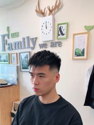 -韦恩先生Barbershop英式男士理发馆