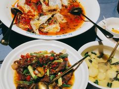 -坛宗剁椒鱼头(河西王府井店)