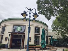 -星巴克(迪士尼小镇店)