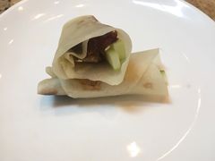 北京烤鸭-松山湖凯悦酒店·Café自助餐厅·周末火舞秀表演
