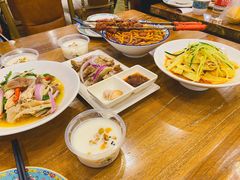 -清真·玛丽亚新疆菜主题餐厅(浙江中路店)