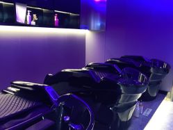 点击看大图 -TOP HAIR SALON