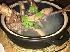 牛骨头-牛的平方·牛骨鲜炖