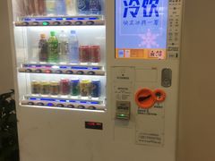 -弘仁宝佳比亚迪4S店(宝山旗舰店)