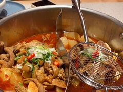 -左庭右院鲜牛肉火锅(环球港店)