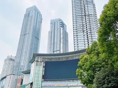 -日月光中心广场